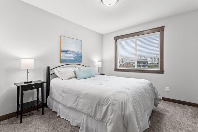 2730 213th Street W, Farmington, MN 55024