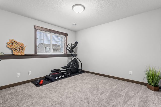 2730 213th Street W, Farmington, MN 55024