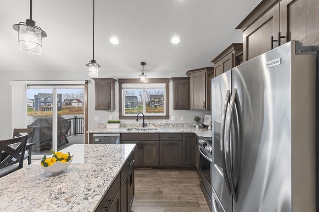 2730 213th Street W, Farmington, MN 55024