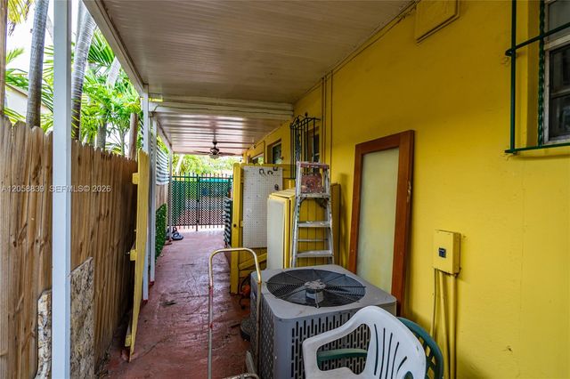 1906 SW 21st St, Miami, FL 33145