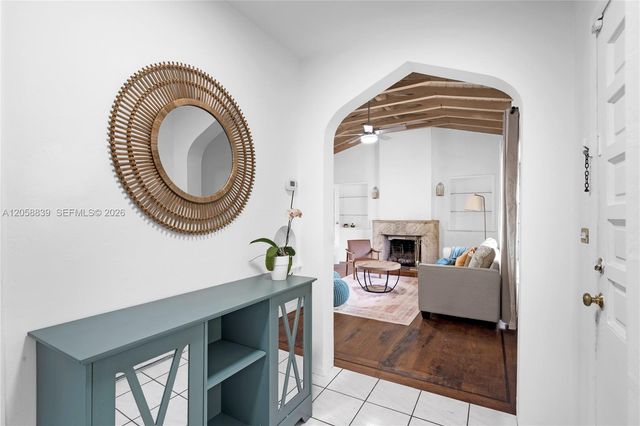 1906 SW 21st St, Miami, FL 33145