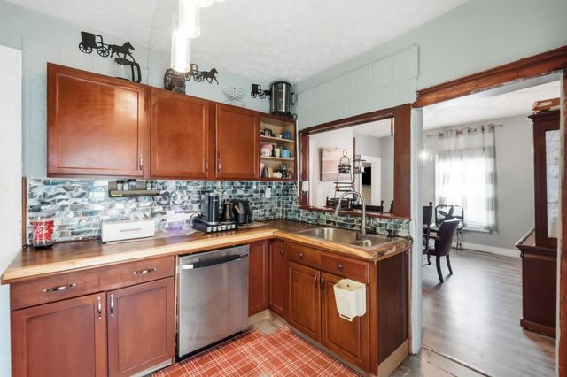 501 N Yellow Springs Street, Springfield, OH 45504