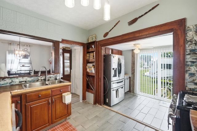 501 N Yellow Springs Street, Springfield, OH 45504