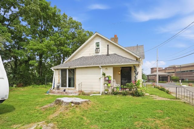 501 N Yellow Springs Street, Springfield, OH 45504