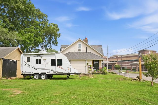 501 N Yellow Springs Street, Springfield, OH 45504