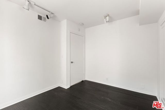 1322 N Cherokee Avenue, Los Angeles, CA 90028