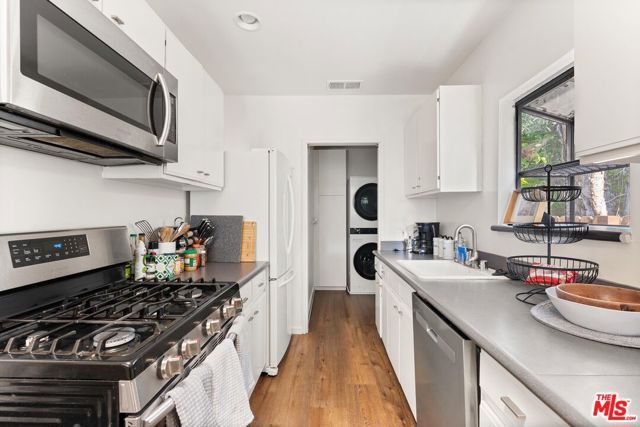 1322 N Cherokee Avenue, Los Angeles, CA 90028