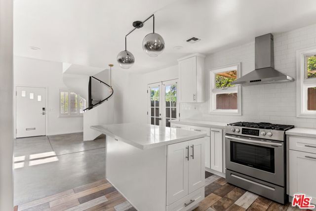 1322 N Cherokee Avenue, Los Angeles, CA 90028