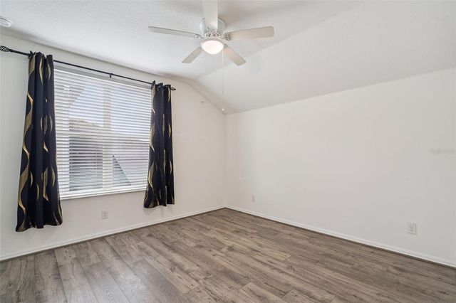 989 MAYPOLE DRIVE, Apopka, FL 32703