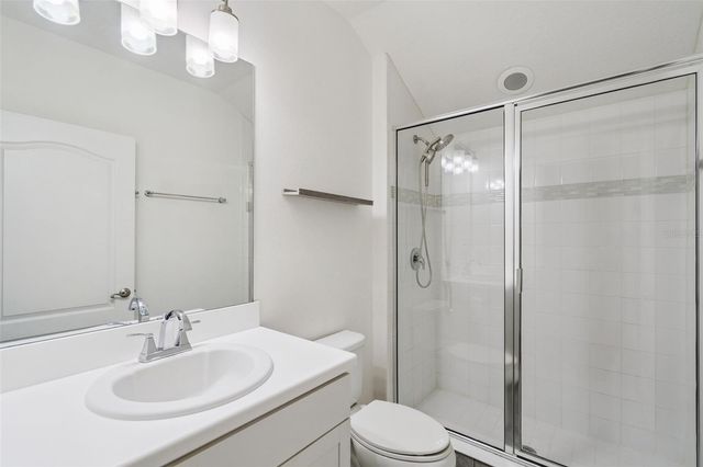 989 MAYPOLE DRIVE, Apopka, FL 32703