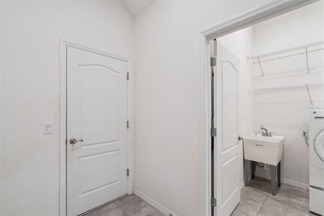 989 MAYPOLE DRIVE, Apopka, FL 32703