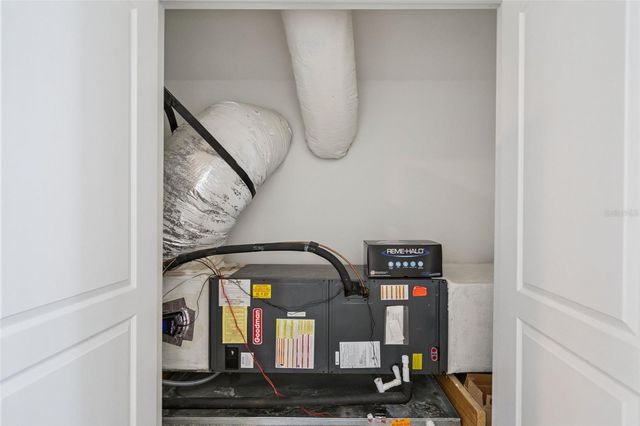 989 MAYPOLE DRIVE, Apopka, FL 32703