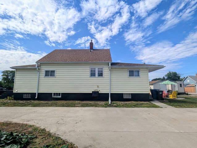 107 1st Avenue SW, Dilworth, MN 56529