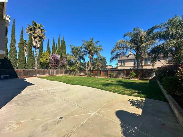 1788 Moreau Way, Brentwood, CA 94513