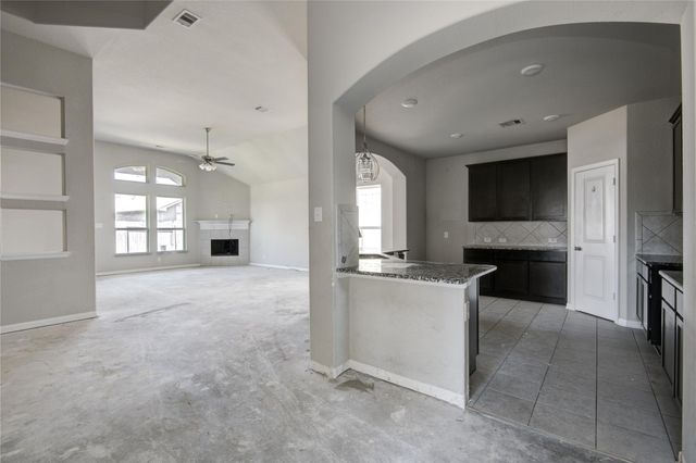 10406 Sill Prairie Drive, Rosharon, TX 77583