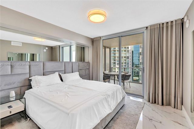 300 Sunny Isles Blvd 4-2006, Sunny Isles Beach, FL 33160