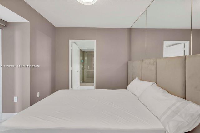 300 Sunny Isles Blvd 4-2006, Sunny Isles Beach, FL 33160