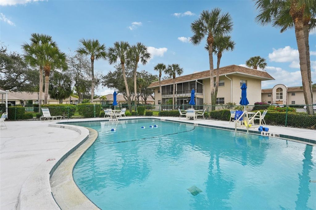 Image 21 of property listing at 2727 75TH STREET W 9A14, Bradenton, FL 34209