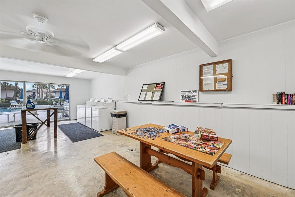 Image 29 of property listing at 2727 75TH STREET W 9A14, Bradenton, FL 34209