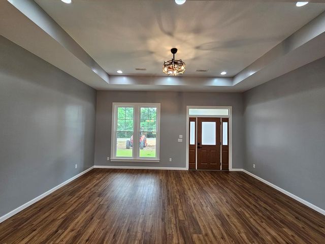 883 Jester St, Cowarts, AL 36321