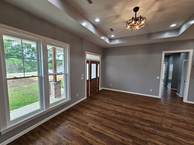 883 Jester St, Cowarts, AL 36321