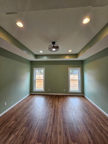 883 Jester St, Cowarts, AL 36321