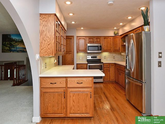5706 S 151st Street, Omaha, NE 68137