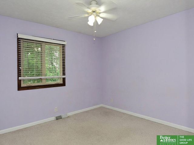 5706 S 151st Street, Omaha, NE 68137