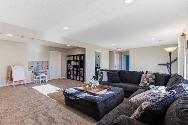 14076 Addison Avenue, Rosemount, MN 55068