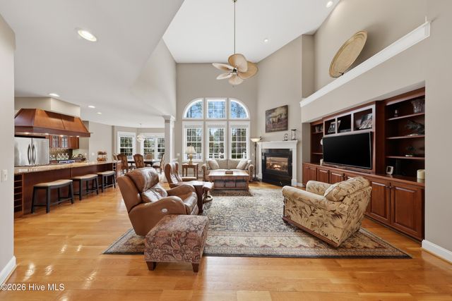 3637 Players Club Drive SE, Southport, NC 28461