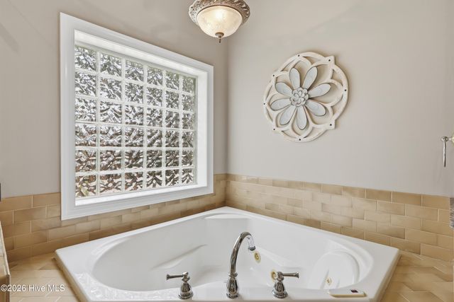 3637 Players Club Drive SE, Southport, NC 28461