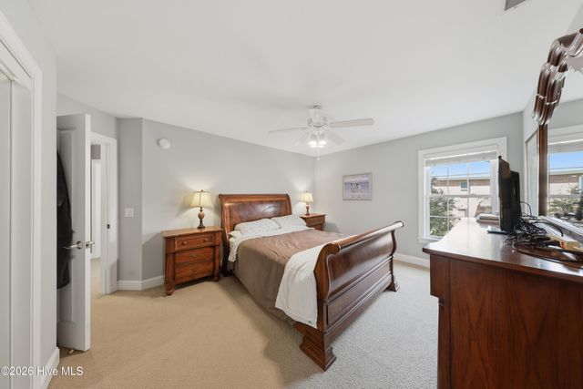 3637 Players Club Drive SE, Southport, NC 28461