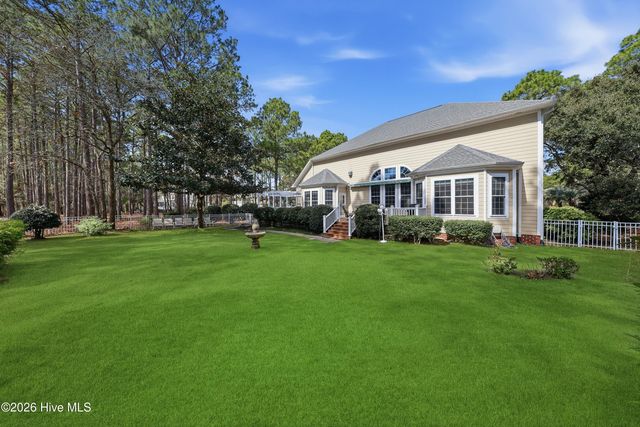 3637 Players Club Drive SE, Southport, NC 28461