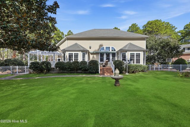 3637 Players Club Drive SE, Southport, NC 28461