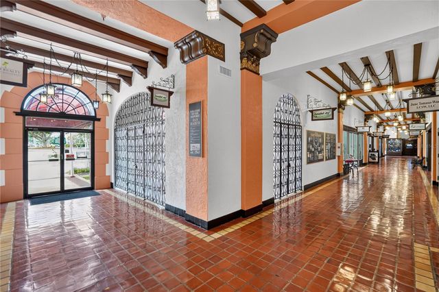 238 TAMPA AVENUE W 221, Venice, FL 34285