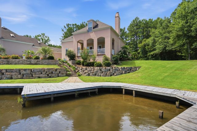 9 S Heron Cove, Hattiesburg, MS 39402