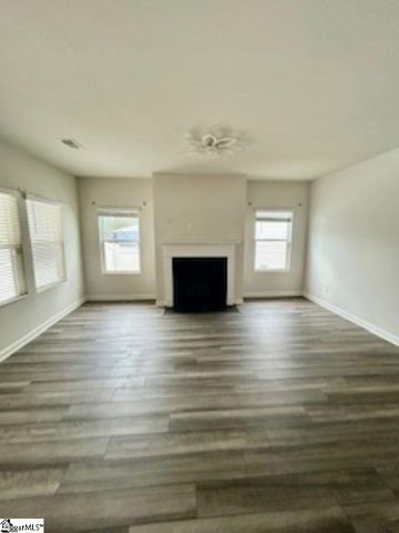 145 Vickery Road, Woodruff, SC 29388