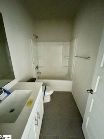 145 Vickery Road, Woodruff, SC 29388