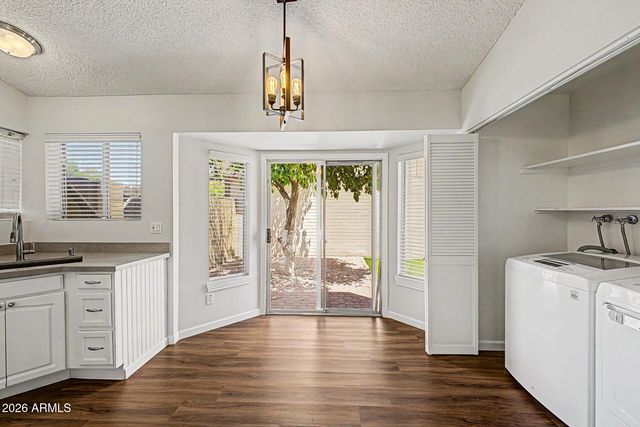 1055 N Recker Road 1045, Mesa, AZ 85205