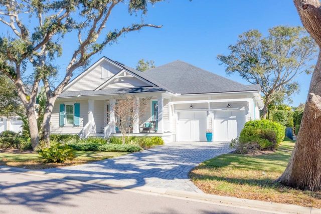 522 Ridgeway Rd, St Augustine, FL 32080