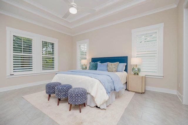 522 Ridgeway Rd, St Augustine, FL 32080