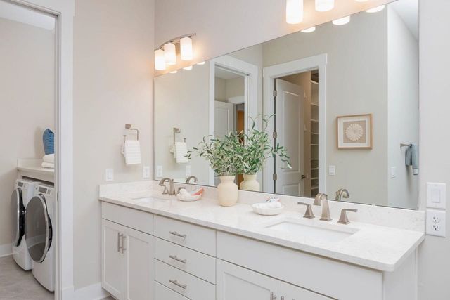 522 Ridgeway Rd, St Augustine, FL 32080