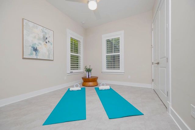 522 Ridgeway Rd, St Augustine, FL 32080