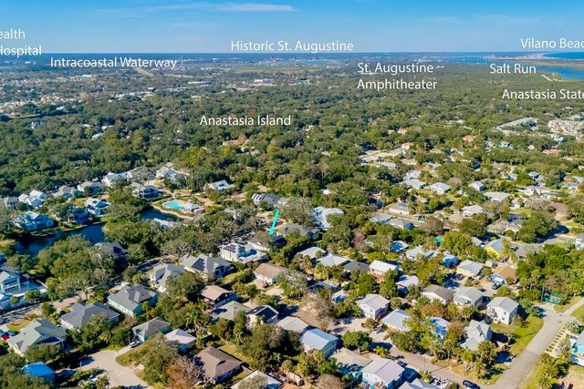 522 Ridgeway Rd, St Augustine, FL 32080