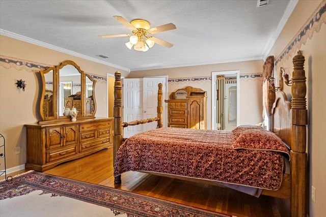 3885 Delina Rd, Cornersville, TN 37047