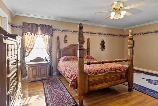 3885 Delina Rd, Cornersville, TN 37047