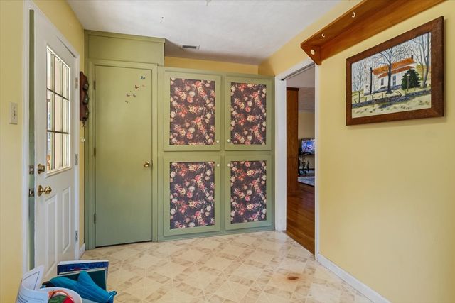 3885 Delina Rd, Cornersville, TN 37047