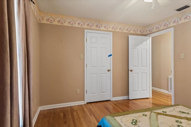 3885 Delina Rd, Cornersville, TN 37047