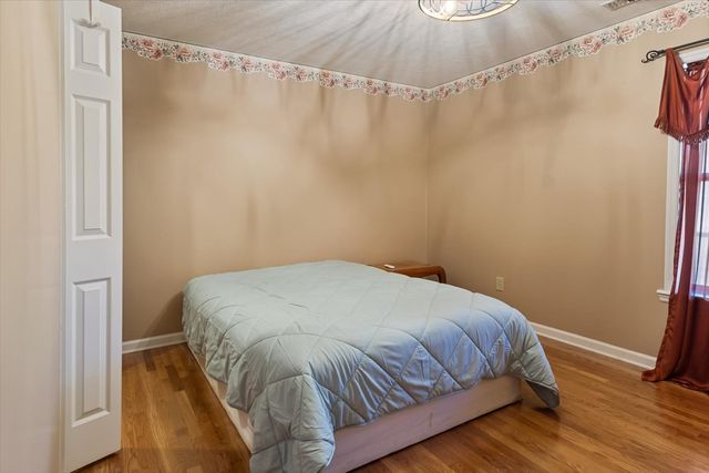 3885 Delina Rd, Cornersville, TN 37047