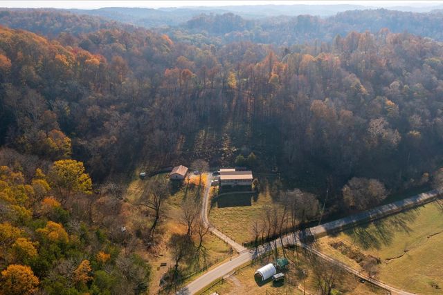 3885 Delina Rd, Cornersville, TN 37047